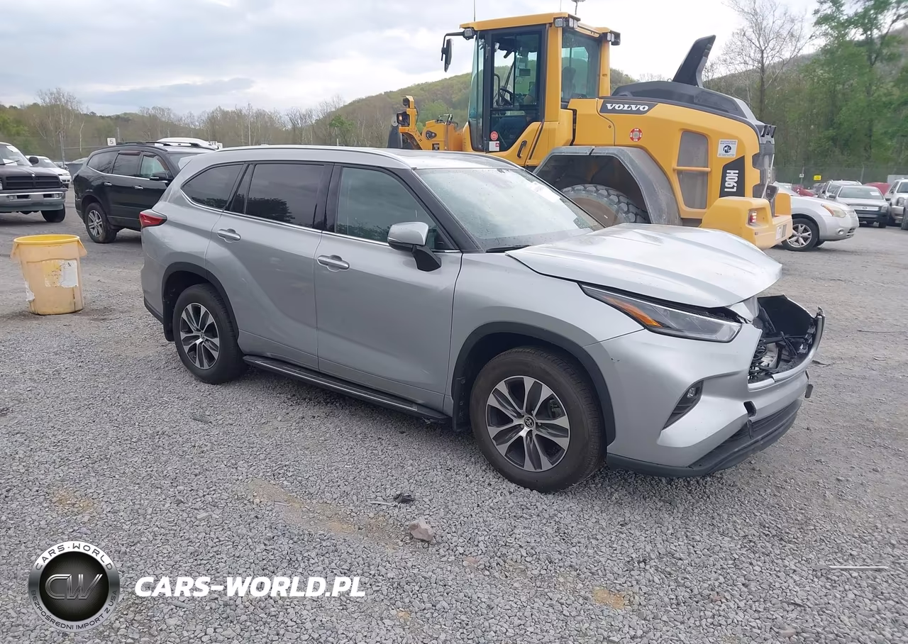 2021 Toyota Highlander Xle