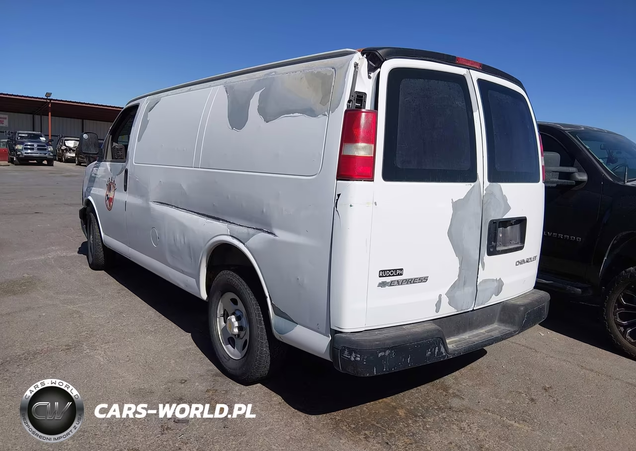 2004 Chevrolet Express VIN:1GCFG15XX41176300 - 3