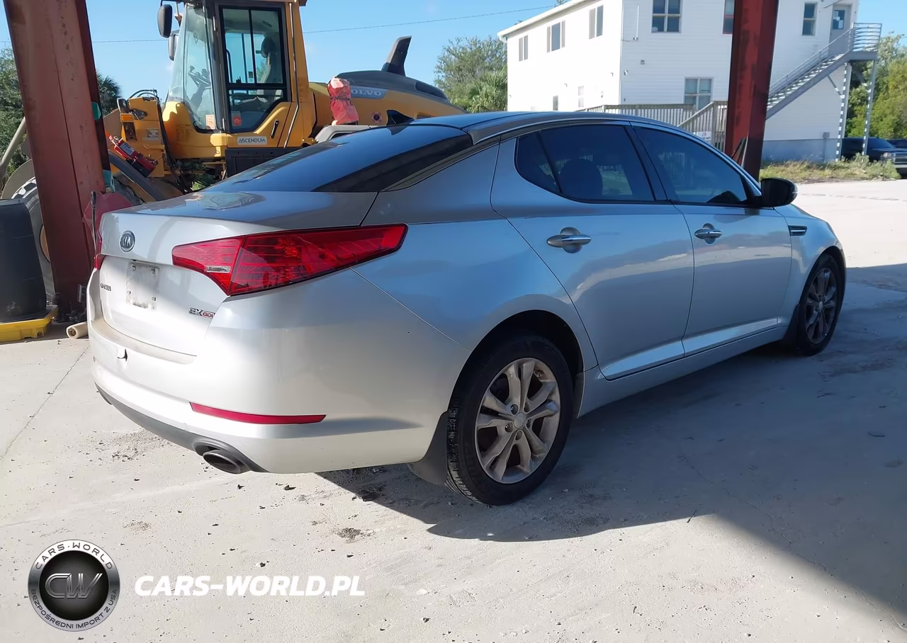 2012 Kia Optima Ex VIN:5XXGN4A72CG042403 - 4
