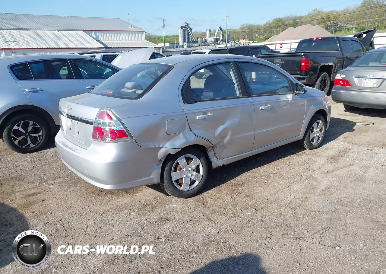 2009 Chevrolet Aveo Lt VIN:KL1TD56E89B601988 - 4