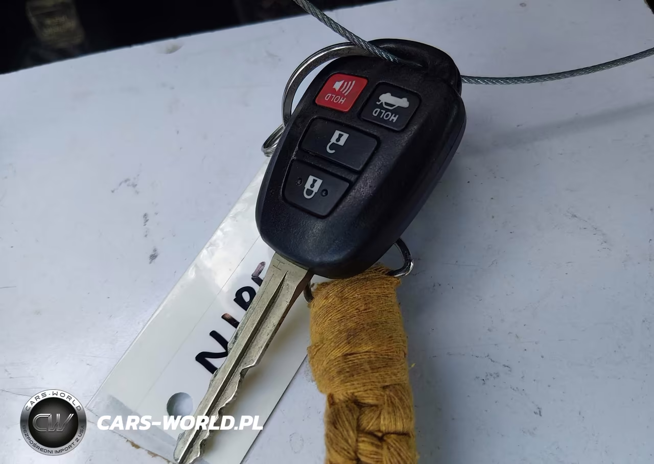 2016 Toyota Camry Le VIN:4T4BF1FK9GR540828 - 11