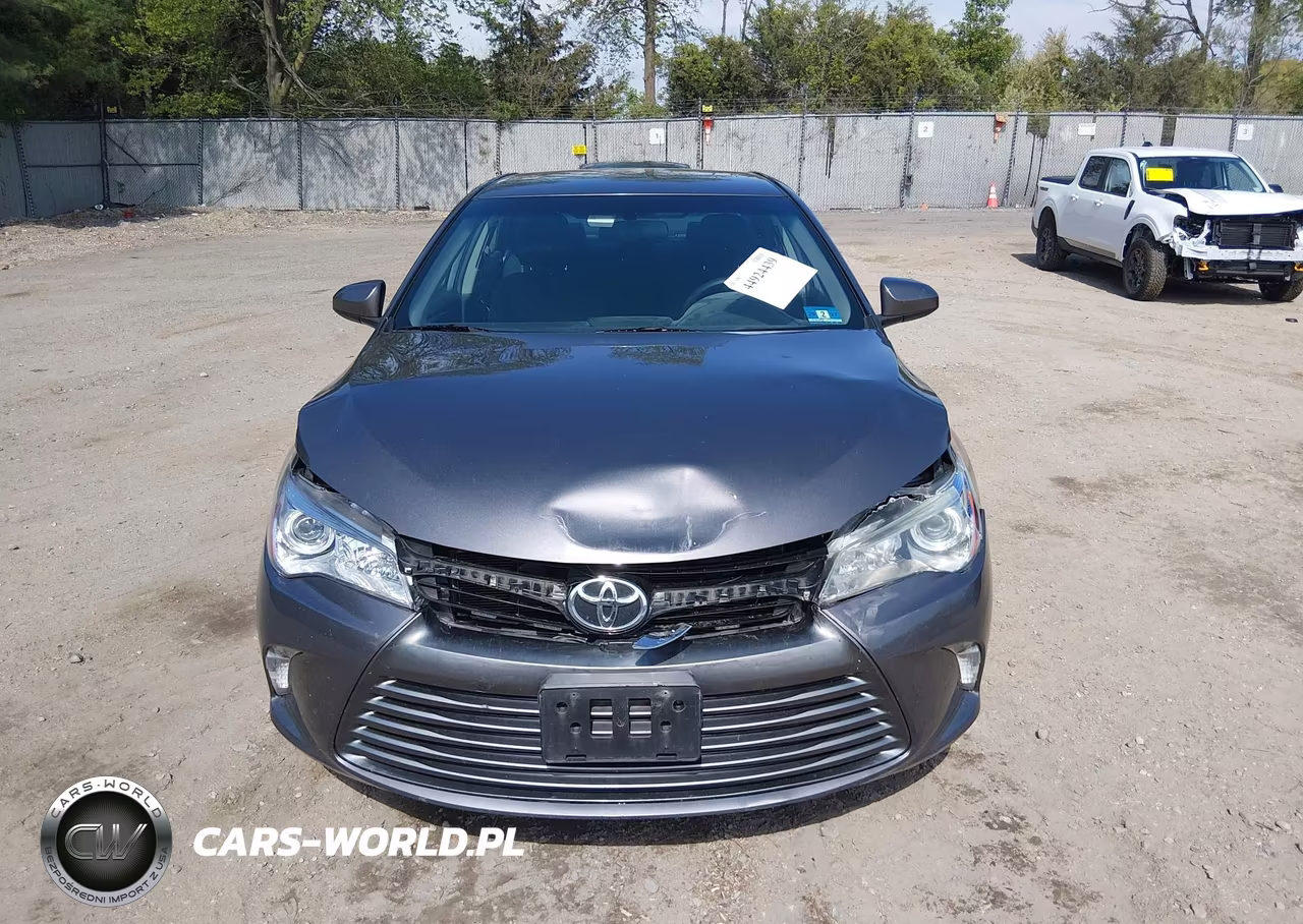 2016 Toyota Camry Le VIN:4T4BF1FK9GR540828 - 13