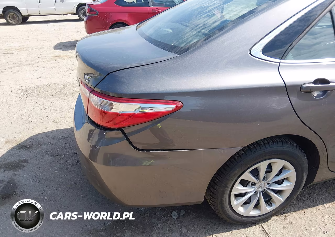 2016 Toyota Camry Le VIN:4T4BF1FK9GR540828 - 20