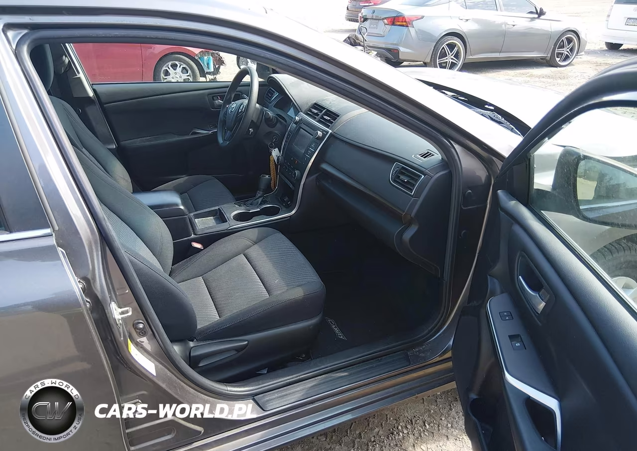 2016 Toyota Camry Le VIN:4T4BF1FK9GR540828 - 5