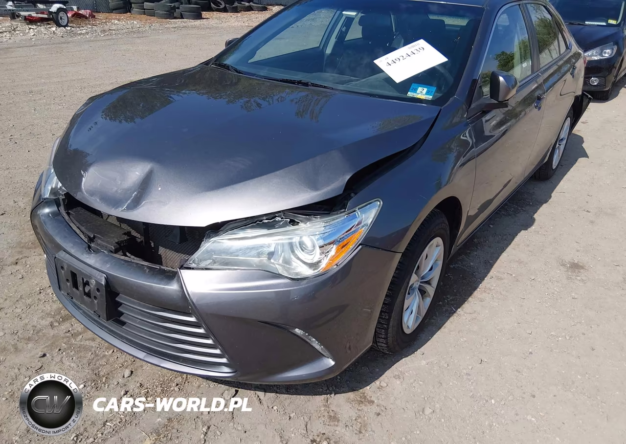 2016 Toyota Camry Le VIN:4T4BF1FK9GR540828 - 6