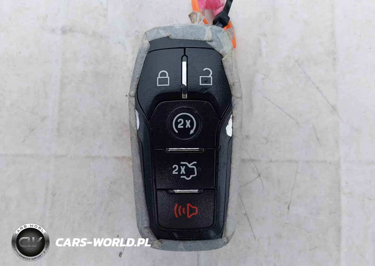 2014 Ford Fusion Titanium VIN:3FA6P0K90ER151743 - 11