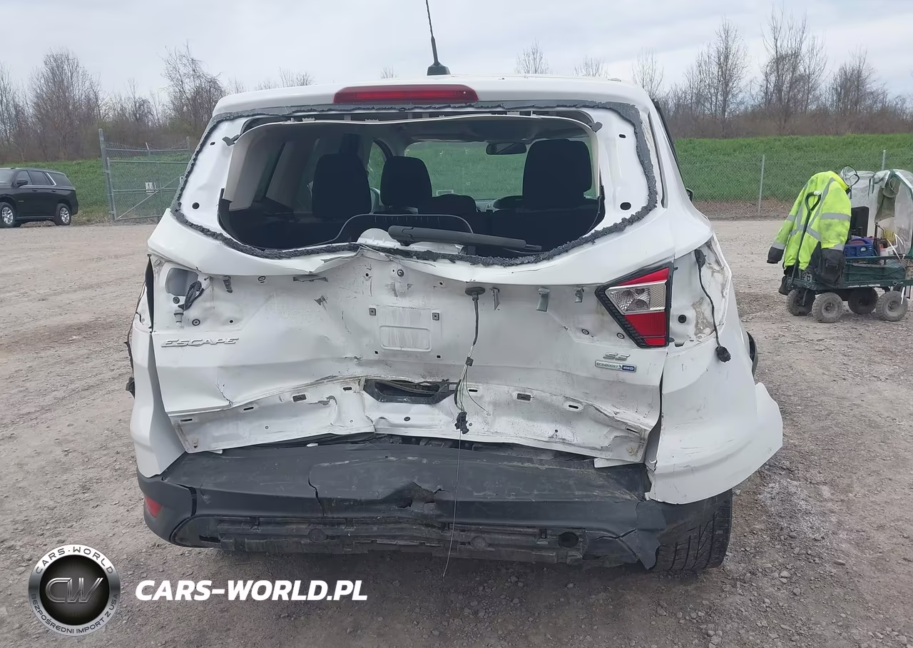 2017 Ford Escape Se VIN:1FMCU9GD7HUB25706 - 16