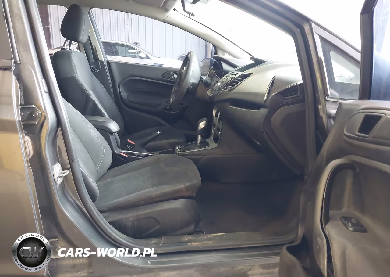 2019 Ford Fiesta Se VIN:3FADP4BJ0KM163702 - 5