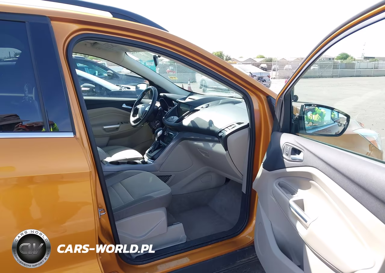 2016 Ford Escape Se VIN:1FMCU0GX6GUB60824 - 5