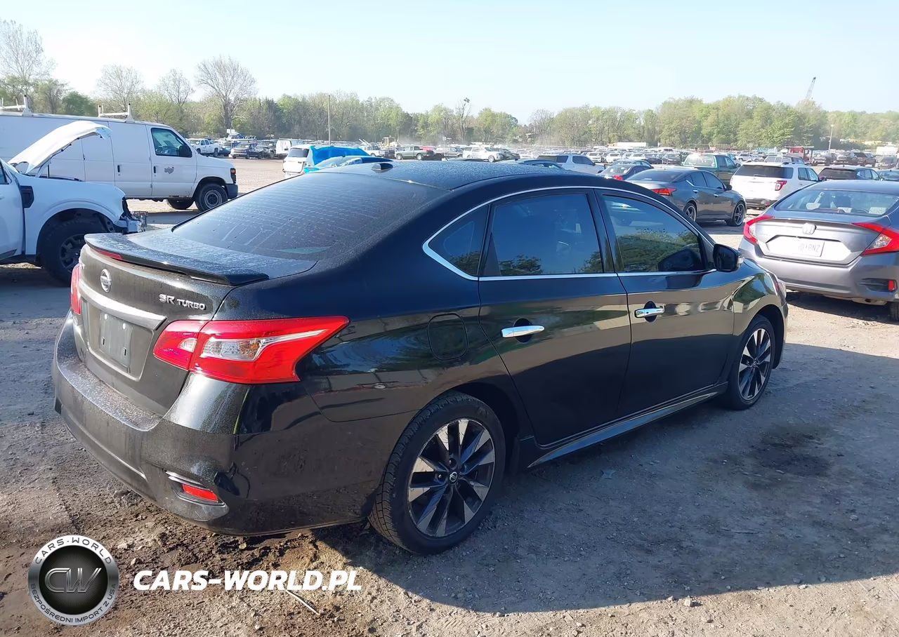 2017 Nissan Sentra Sr Turbo VIN:3N1CB7AP2HY224550 - 4
