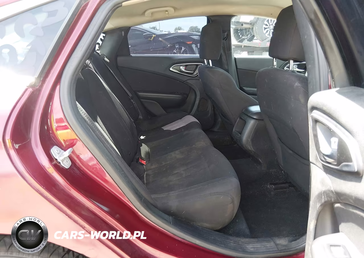2015 Chrysler 200 Limited VIN:1C3CCCAB7FN660140 - 8