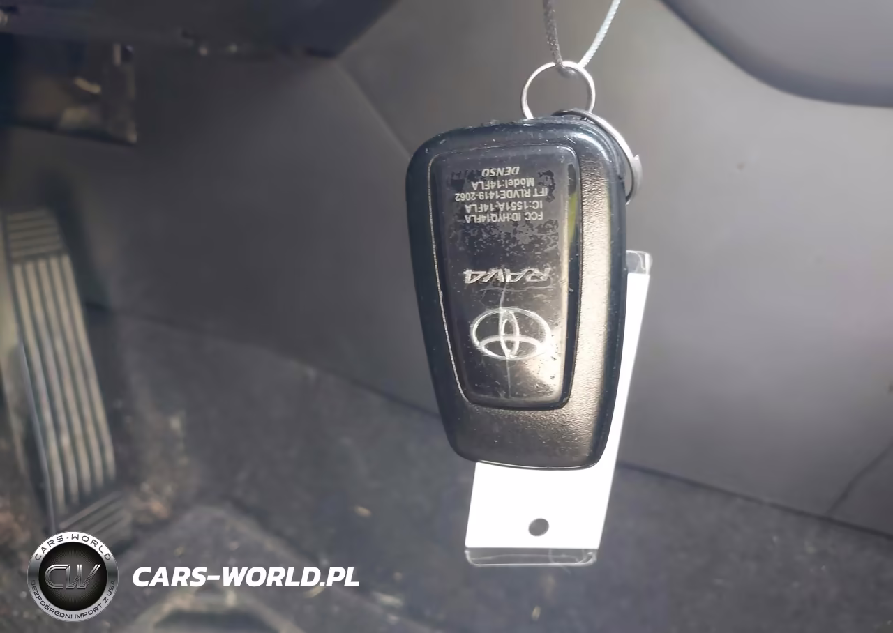 2023 Toyota Rav4 Xle VIN:2T3W1RFV9PW299640 - 11