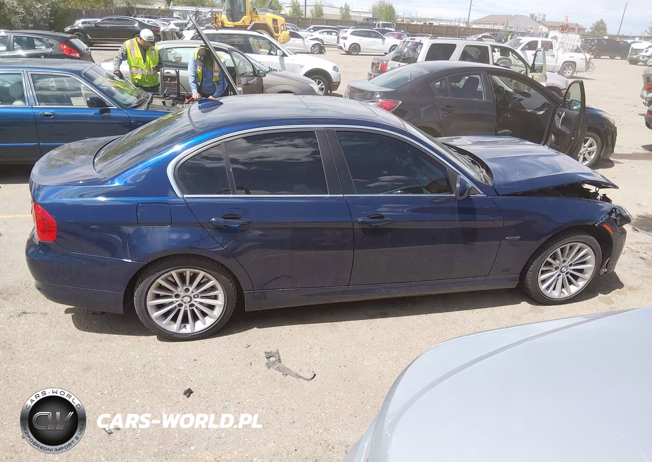 2011 BMW 335I xDrive VIN:WBAPL5C58BA921743 - 13