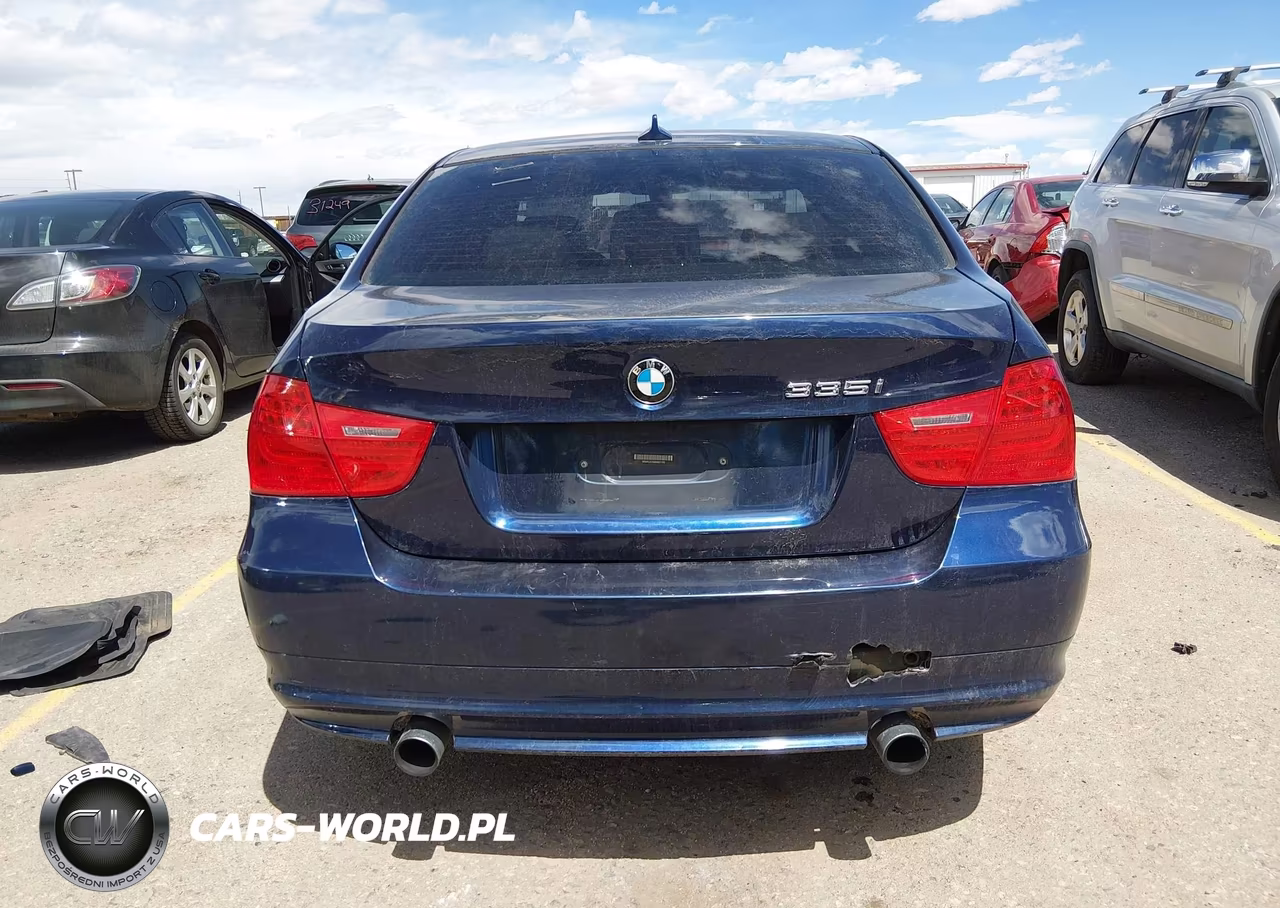 2011 BMW 335I xDrive VIN:WBAPL5C58BA921743 - 16