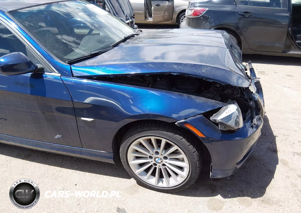 2011 BMW 335I xDrive VIN:WBAPL5C58BA921743 - 17