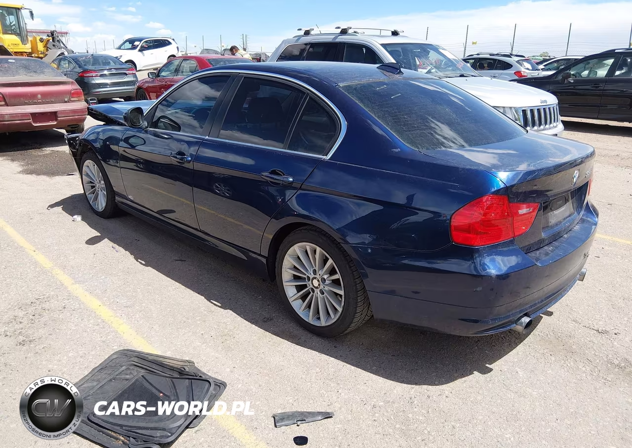 2011 BMW 335I xDrive VIN:WBAPL5C58BA921743 - 3