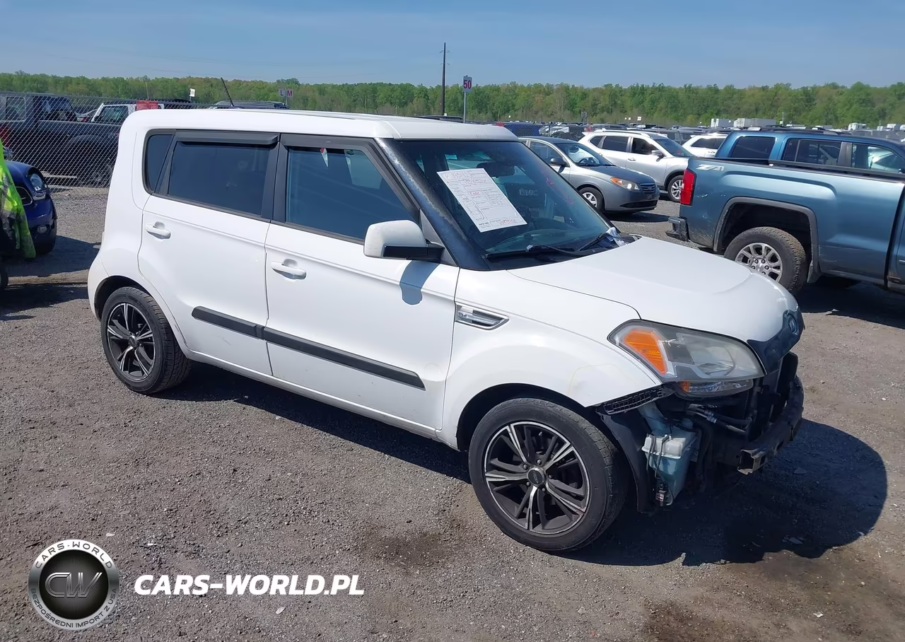 2011 Kia Soul +
