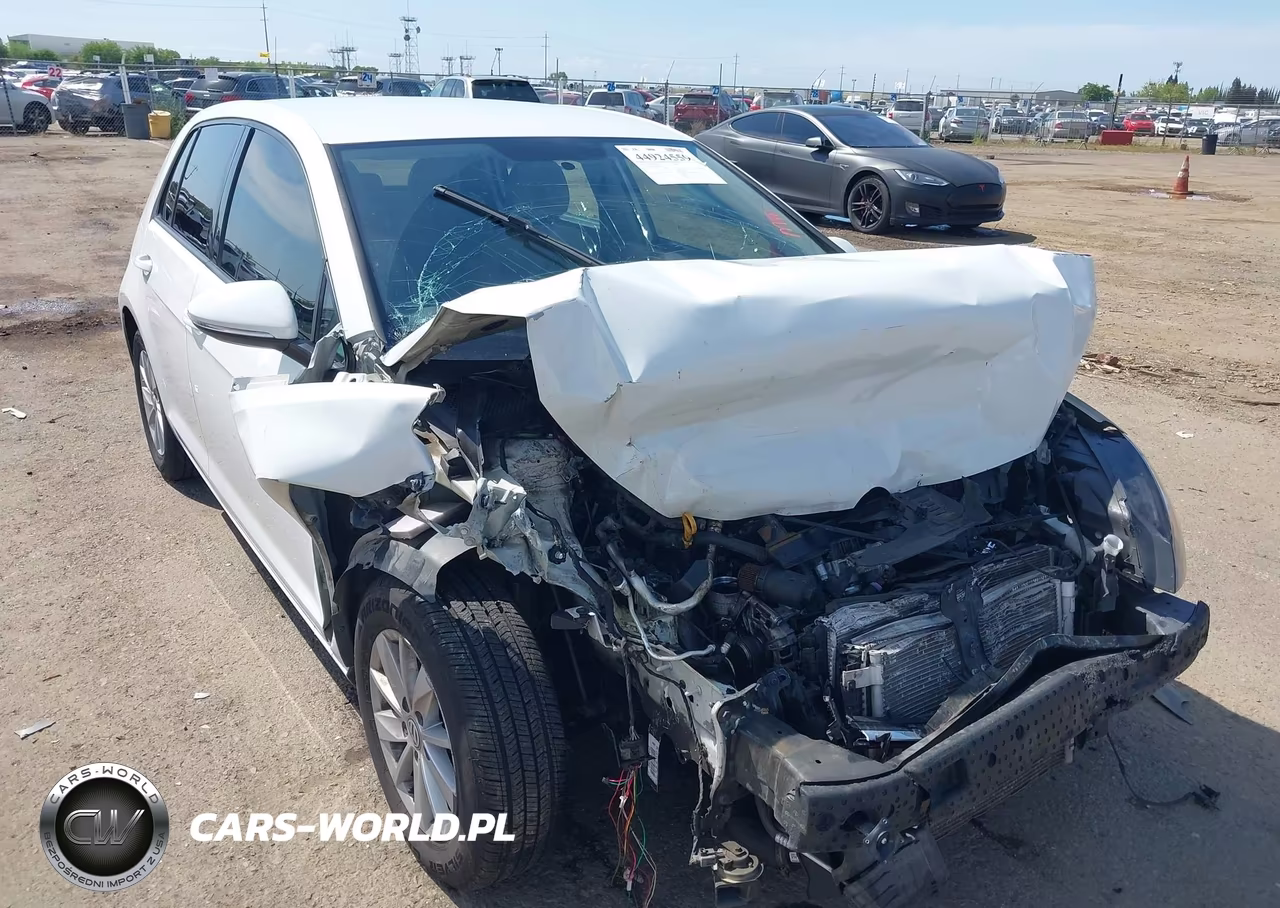 2016 Volkswagen Golf Tsi S 4-Door – zdjęcie 1 z 16