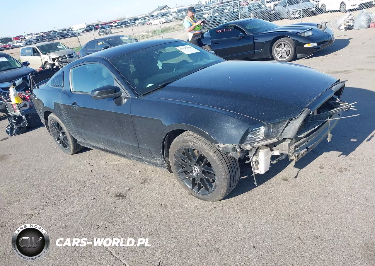 2014 Ford Mustang V6 – zdjęcie 1 z 15