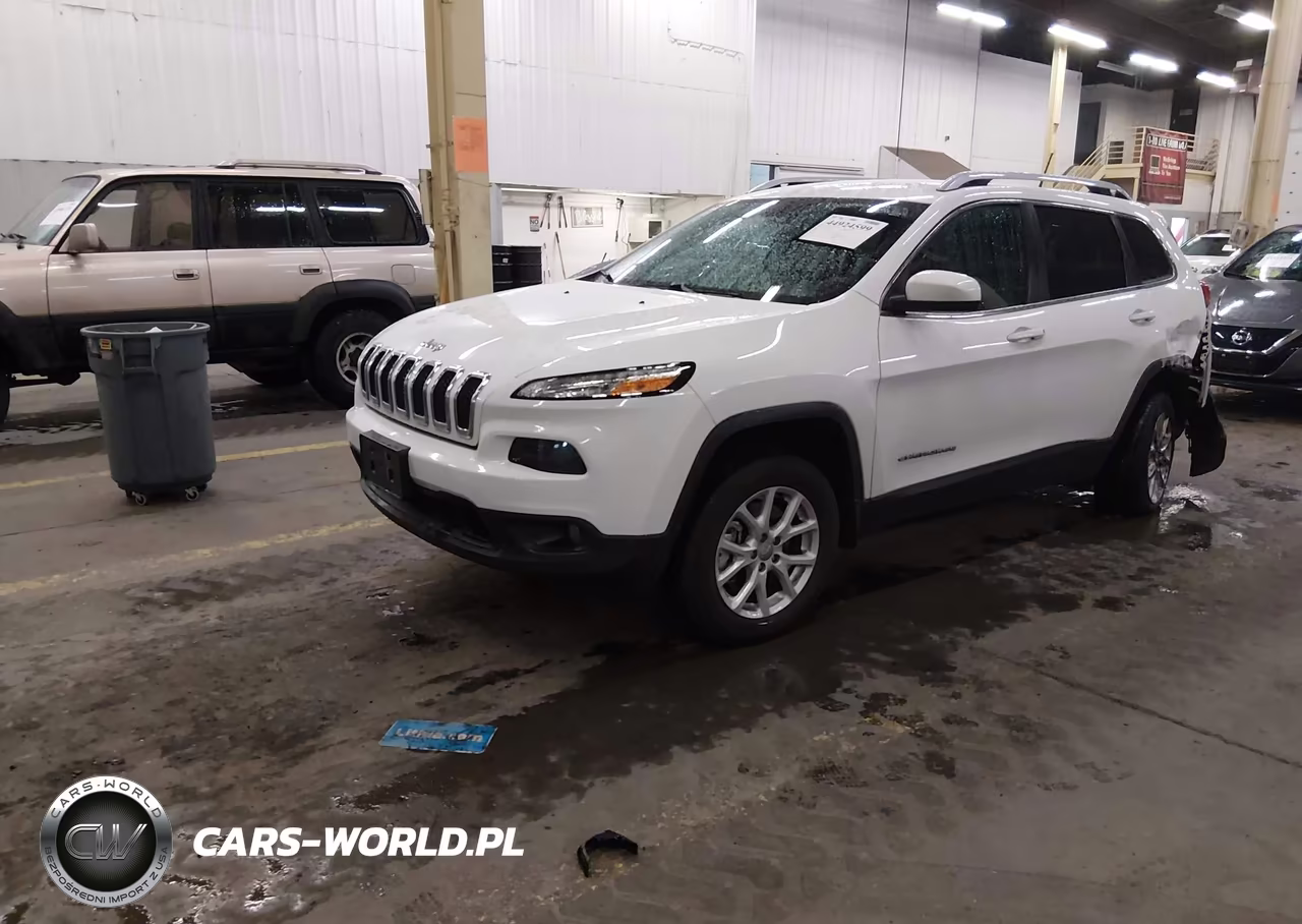 2016 Jeep Cherokee Latitude VIN:1C4PJMCS4GW254947 - 2