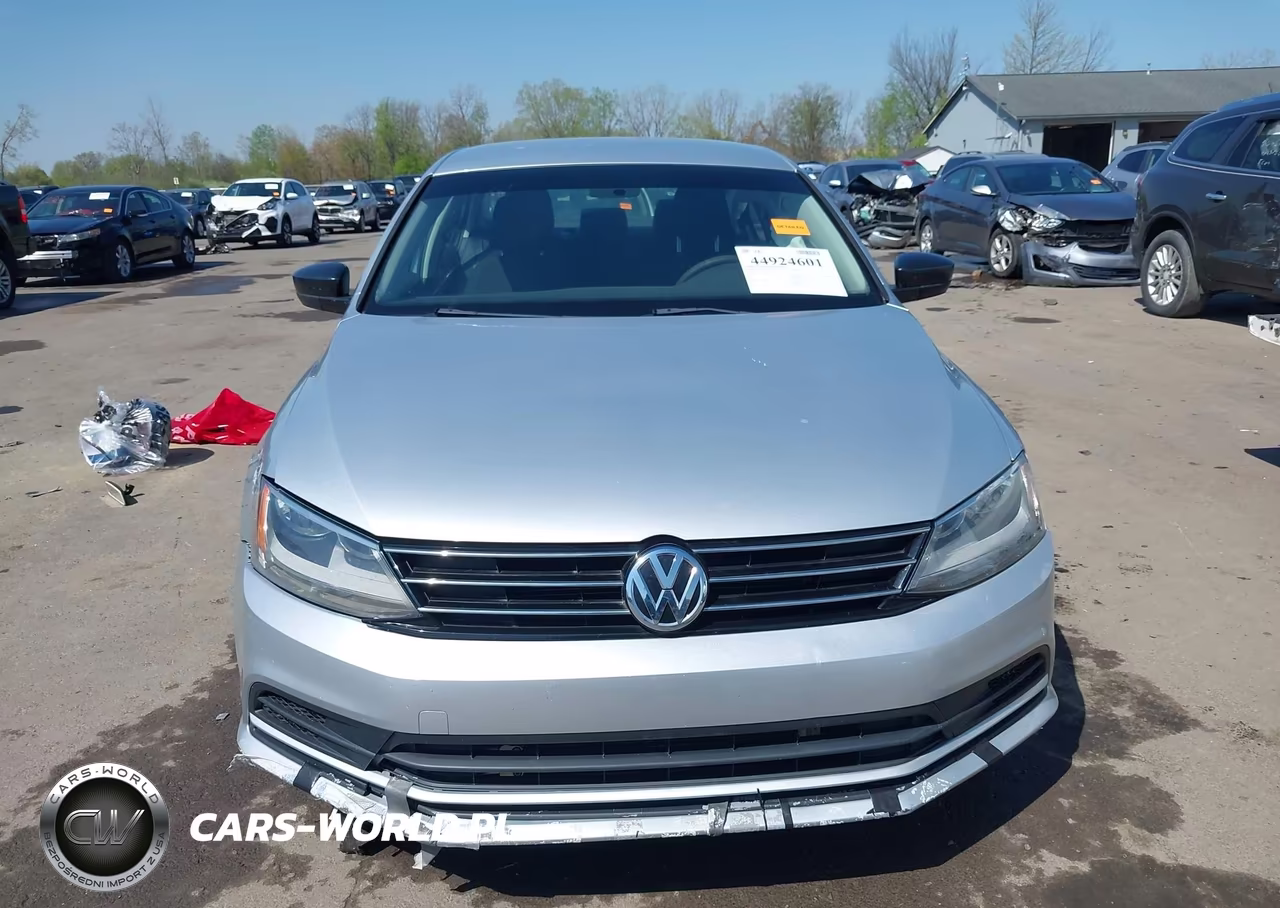 2015 Volkswagen Jetta 2.0L S VIN:3VW2K7AJ5FM412811 - 13
