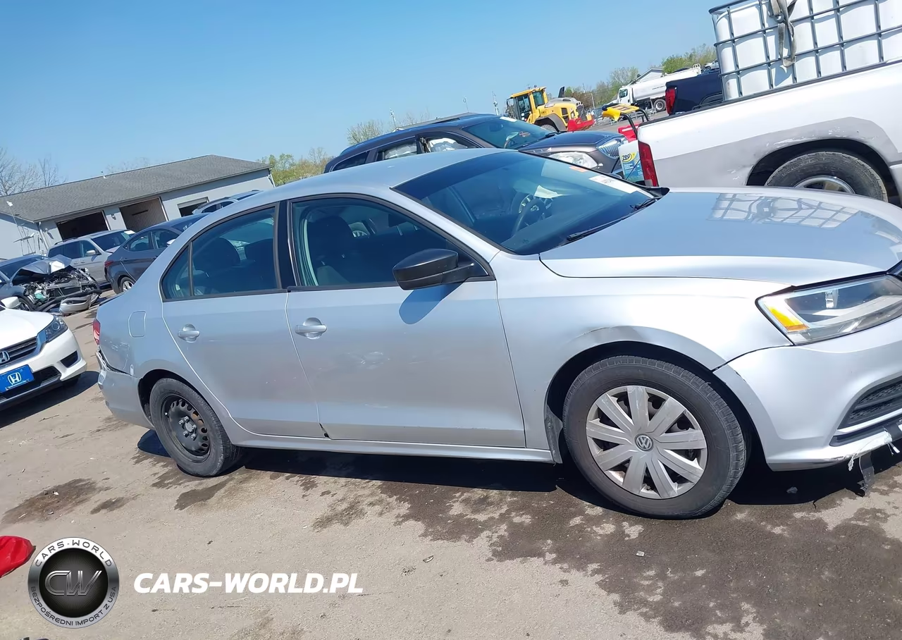 2015 Volkswagen Jetta 2.0L S VIN:3VW2K7AJ5FM412811 - 14