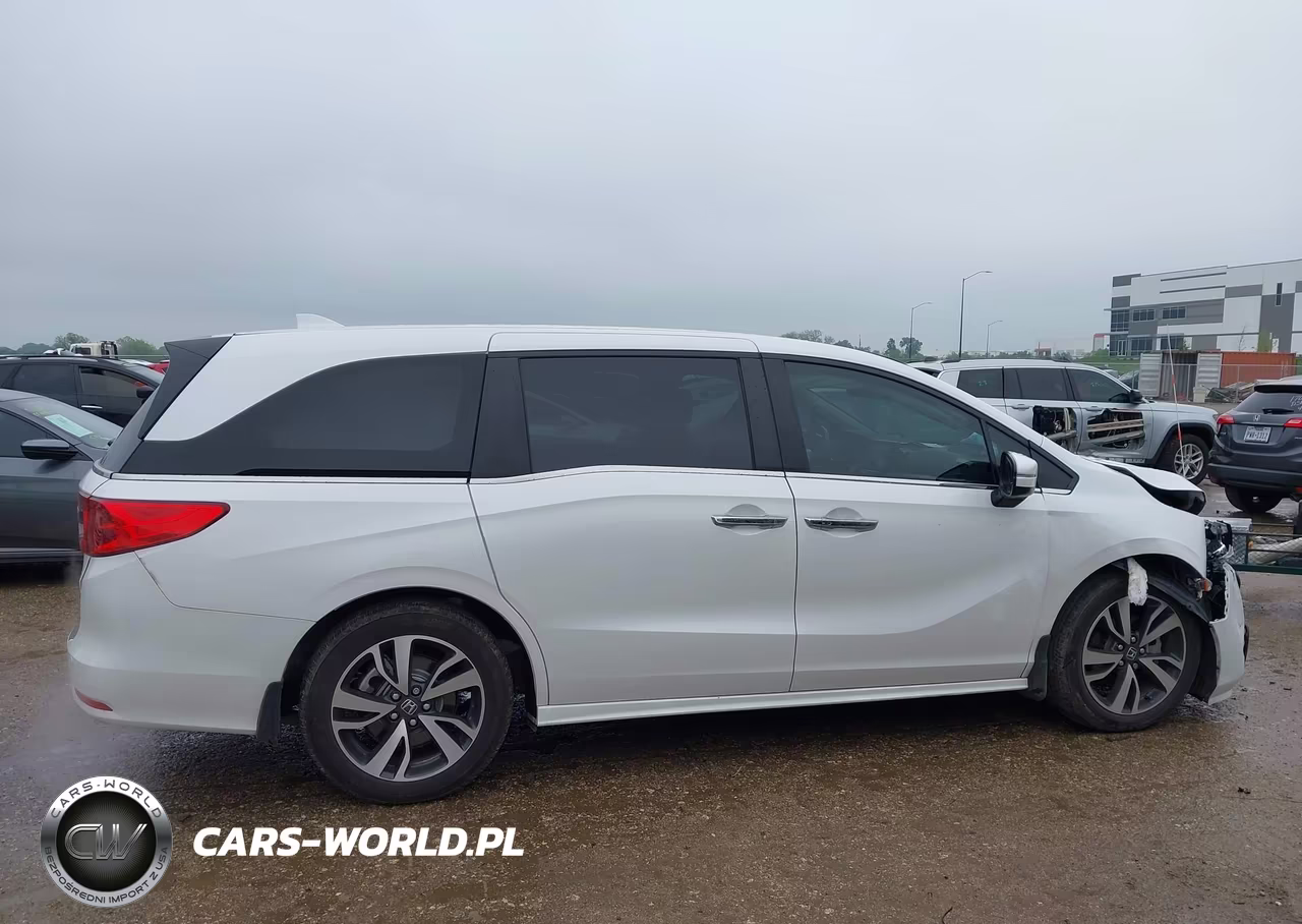 2024 Honda Odyssey Touring VIN:5FNRL6H8XRB034540 - 13