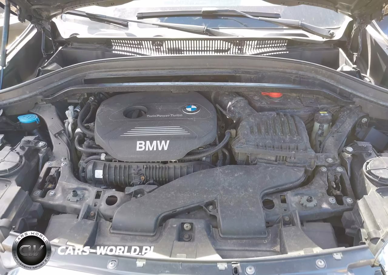 2018 BMW X1 xDrive28I VIN:WBXHT3C34J5F92272 - 10