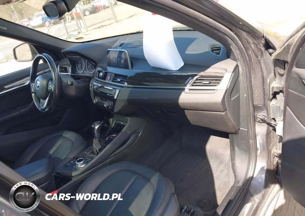 2018 BMW X1 xDrive28I VIN:WBXHT3C34J5F92272 - 5