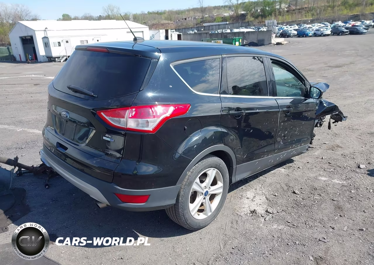 2016 Ford Escape Se VIN:1FMCU9GX5GUB62293 - 4