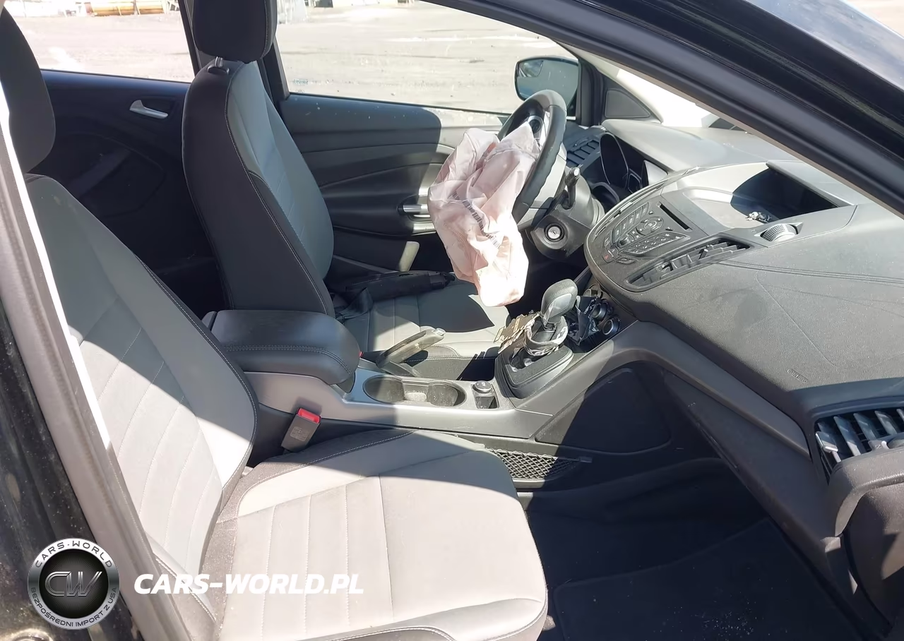 2016 Ford Escape Se VIN:1FMCU9GX5GUB62293 - 5