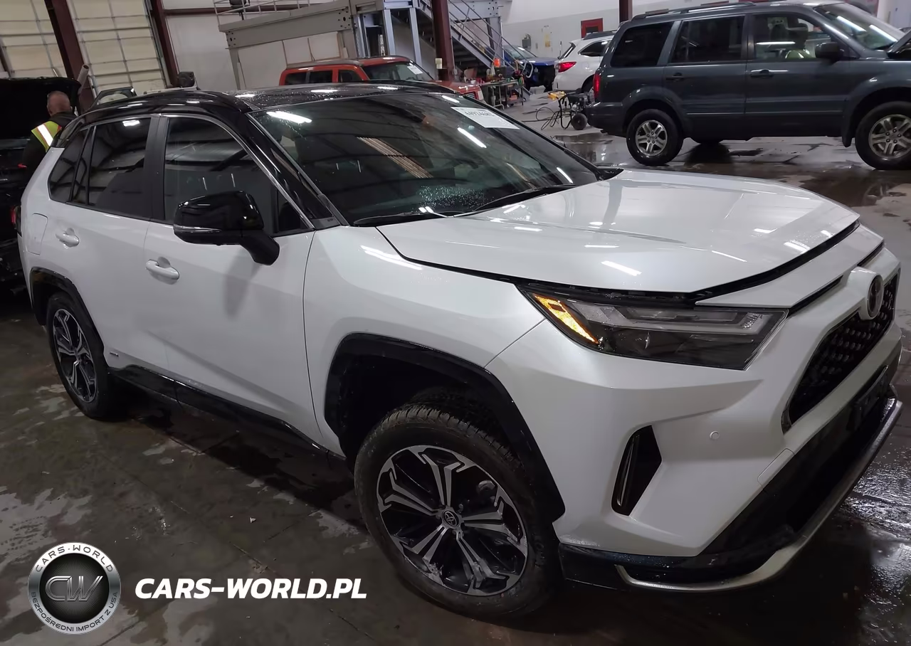 2025 Toyota Rav4 Plug-In Hybrid Xse