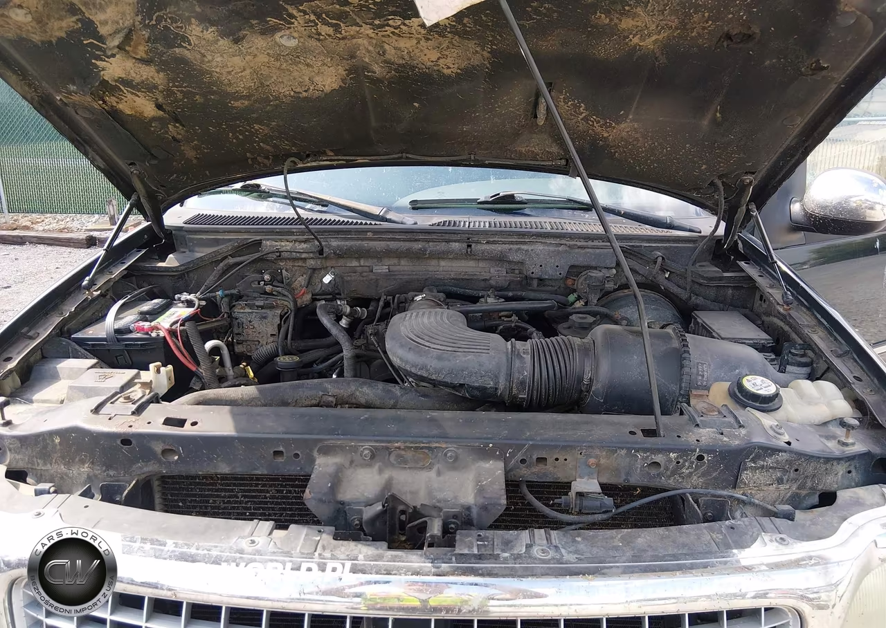 2002 Ford Expedition Xlt VIN:1FMPU16L92LA14485 - 10