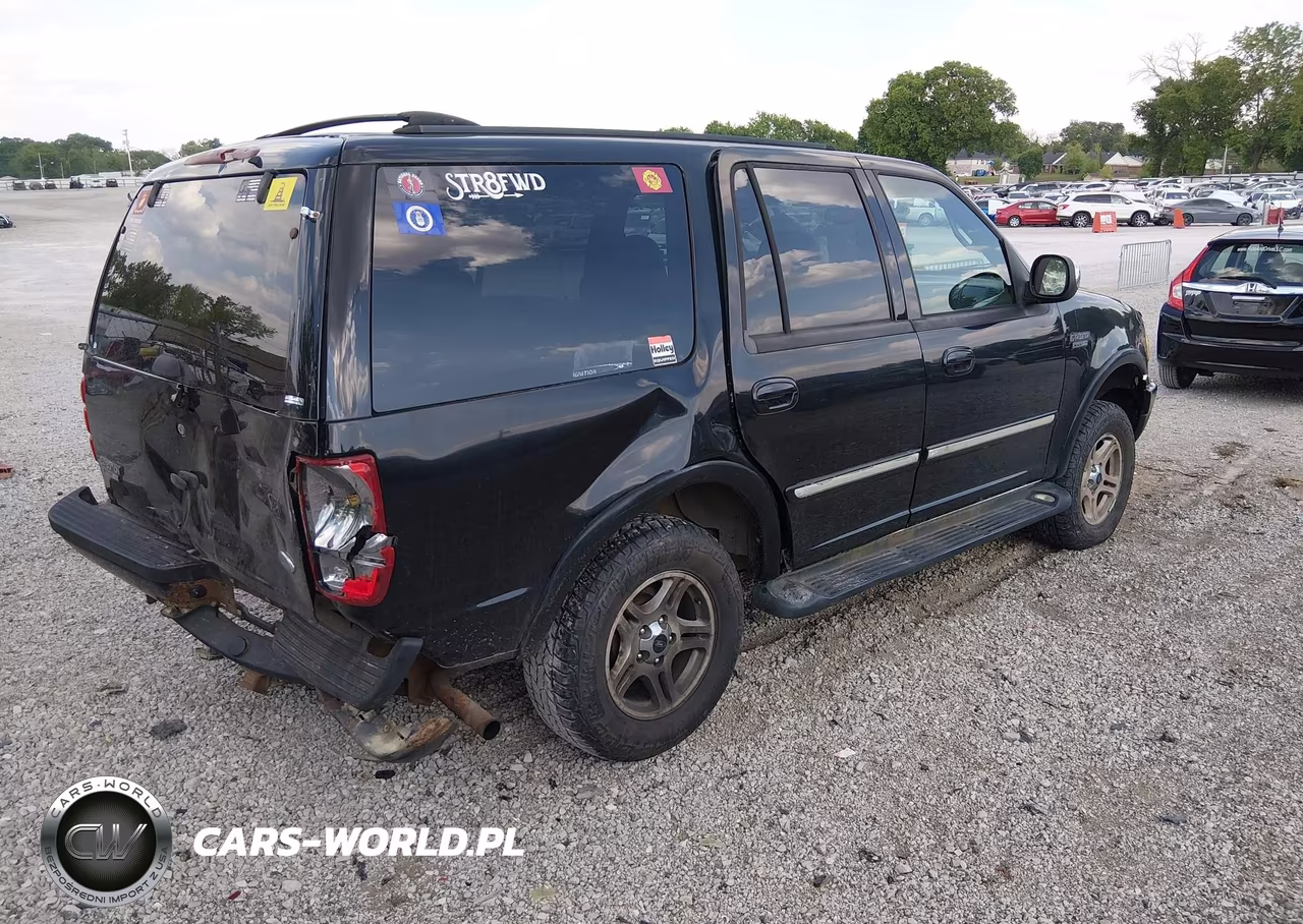 2002 Ford Expedition Xlt VIN:1FMPU16L92LA14485 - 4