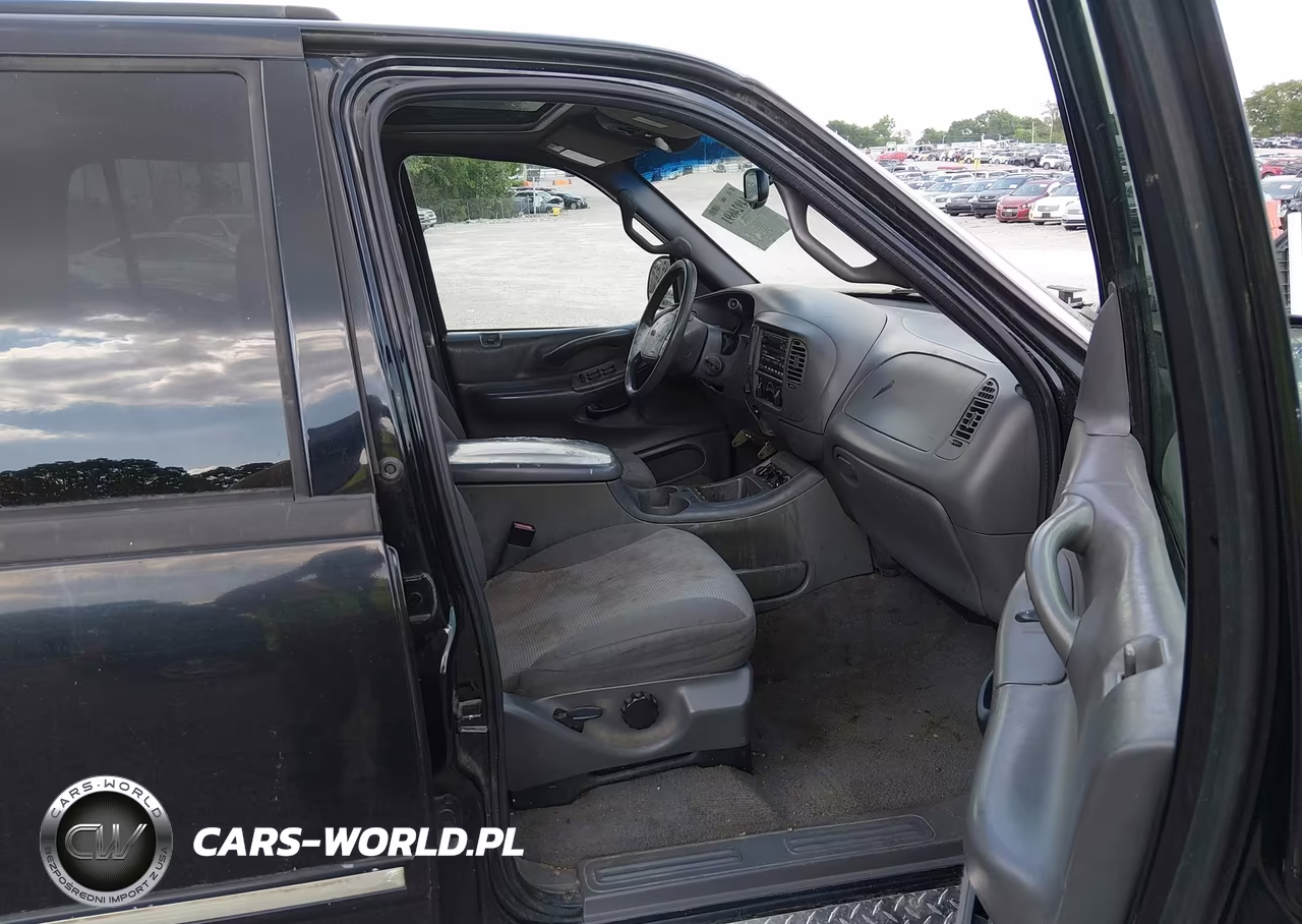 2002 Ford Expedition Xlt VIN:1FMPU16L92LA14485 - 5