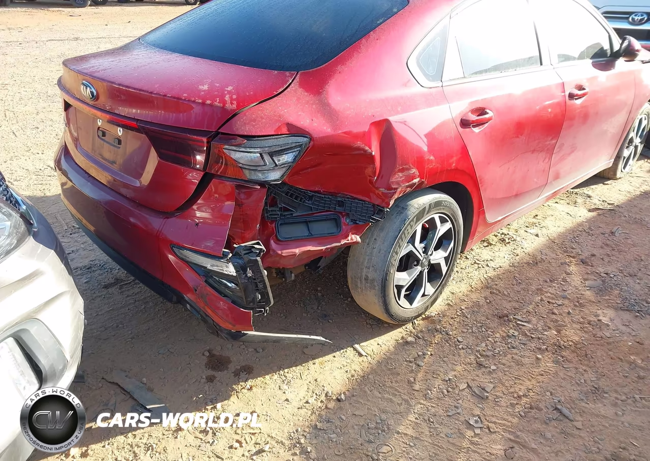2020 Kia Forte Lxs VIN:3KPF24AD4LE247238 - 19