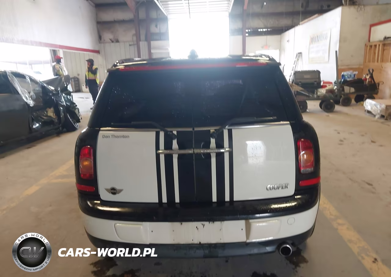 2010 Mini Cooper Clubman VIN:WMWML3C51ATX37898 - 16