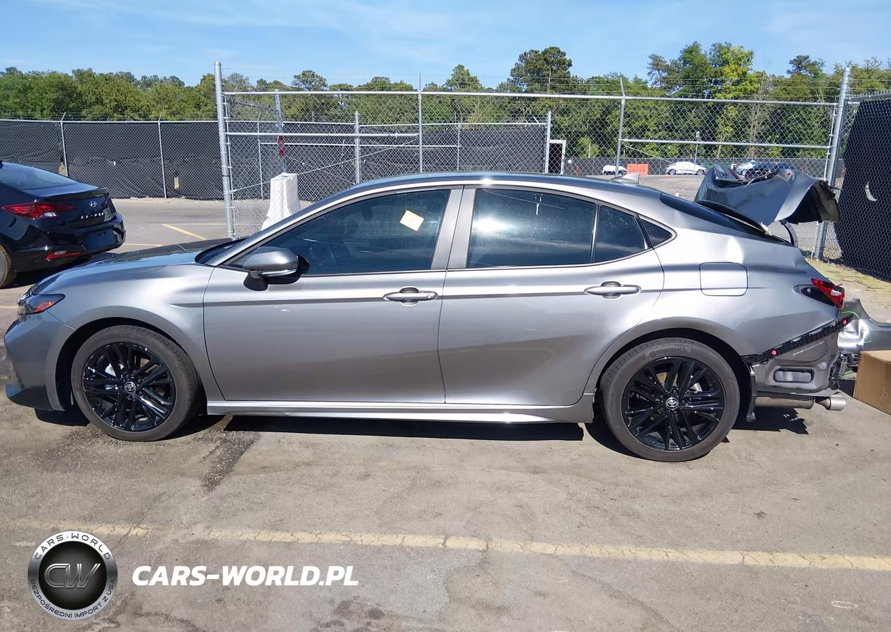 2025 Toyota Camry Se VIN:4T1DAACK3SU605381 - 15