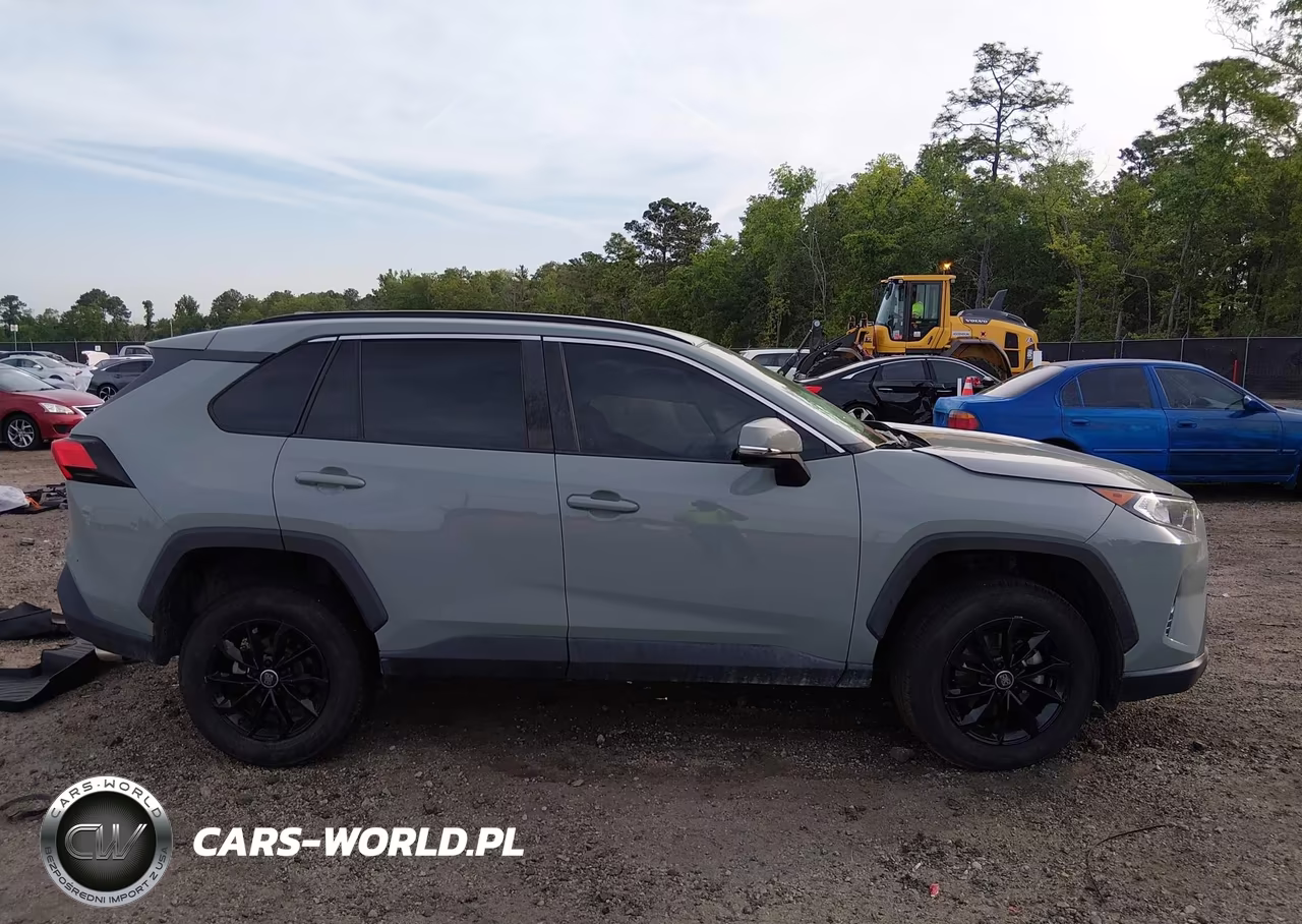 2021 Toyota Rav4 Xle VIN:2T3W1RFV1MW137240 - 13