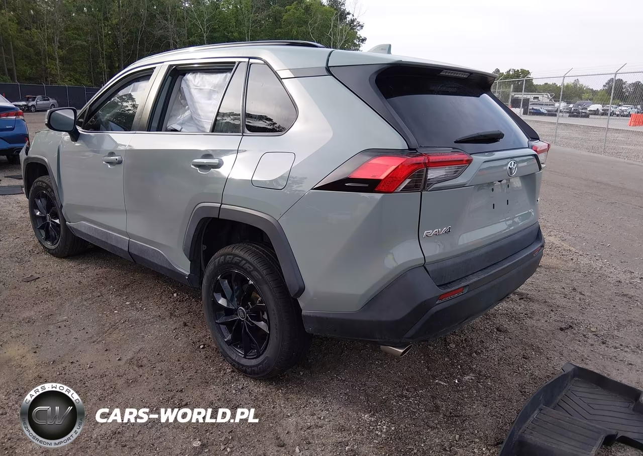 2021 Toyota Rav4 Xle VIN:2T3W1RFV1MW137240 - 3