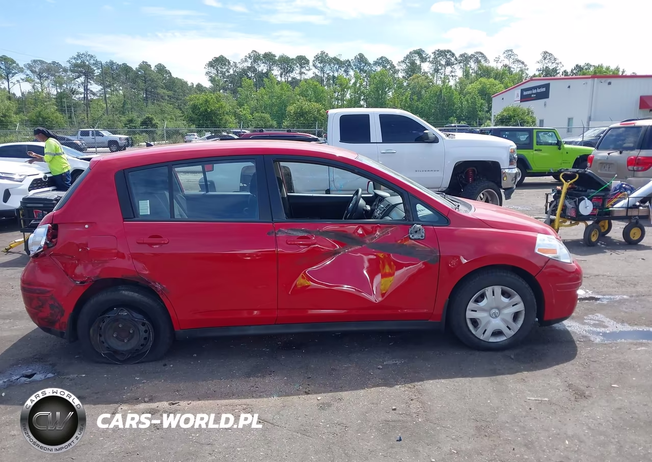 2011 Nissan Versa 1.8S VIN:3N1BC1CP0BL374874 - 6