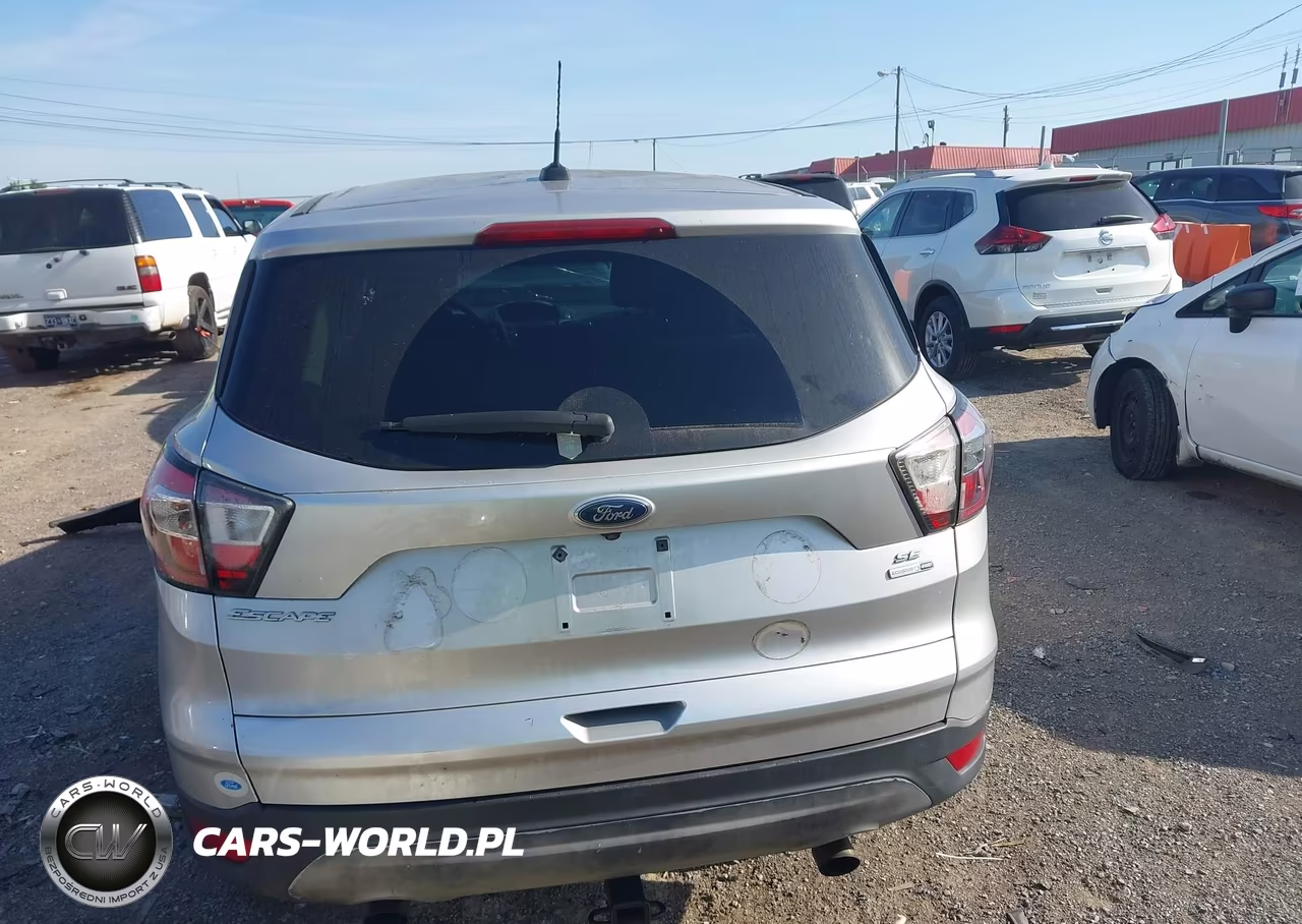 2017 Ford Escape Se VIN:1FMCU9GD5HUA35261 - 16