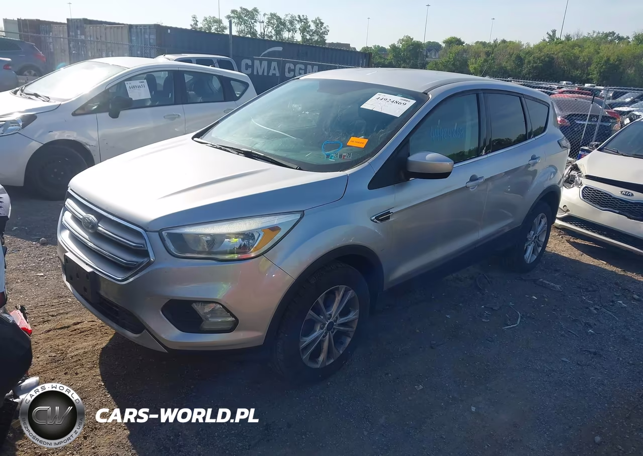 2017 Ford Escape Se VIN:1FMCU9GD5HUA35261 - 2