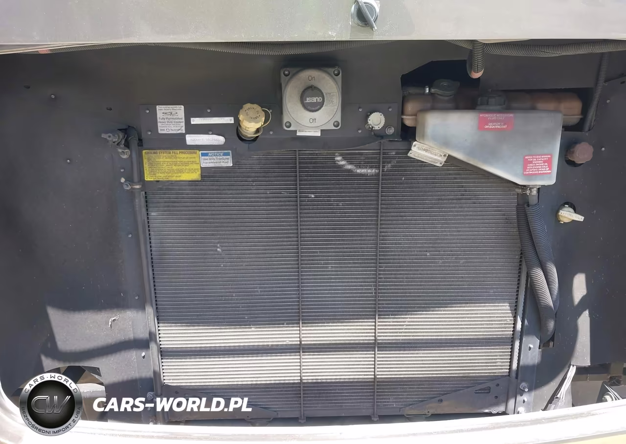 2005 Freightliner Chassis X Line Motor Home VIN:4UZAAHBV55CU52276 - 10