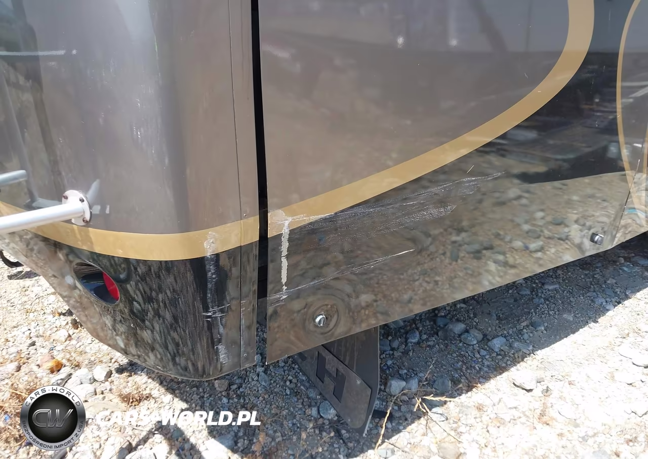 2005 Freightliner Chassis X Line Motor Home VIN:4UZAAHBV55CU52276 - 17