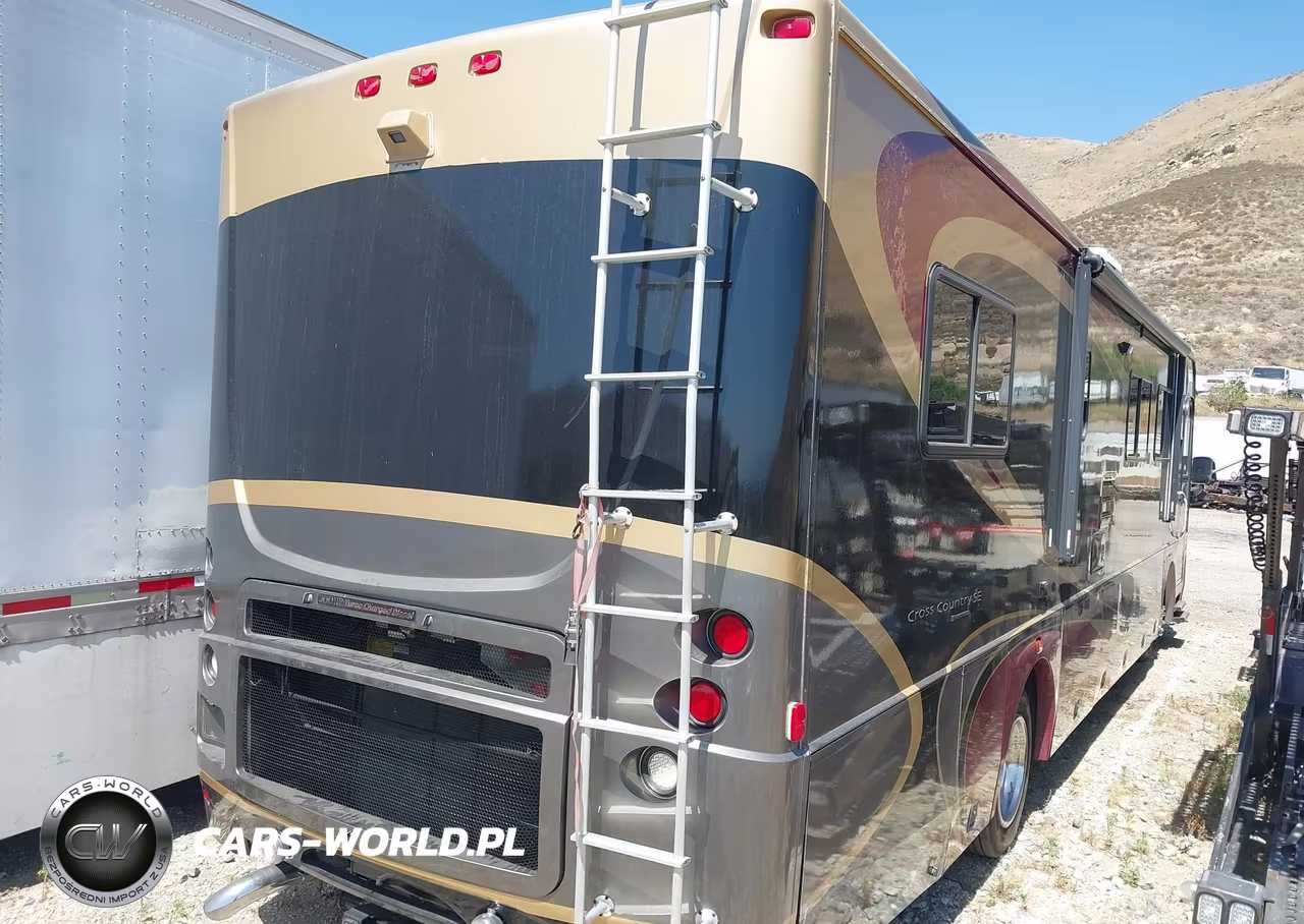 2005 Freightliner Chassis X Line Motor Home VIN:4UZAAHBV55CU52276 - 4