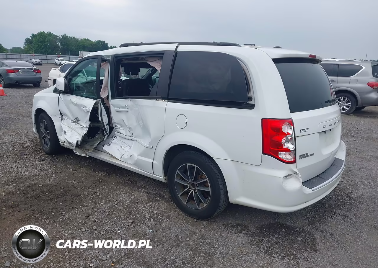 2017 Dodge Grand Caravan Gt VIN:2C4RDGEG9HR698040 - 3