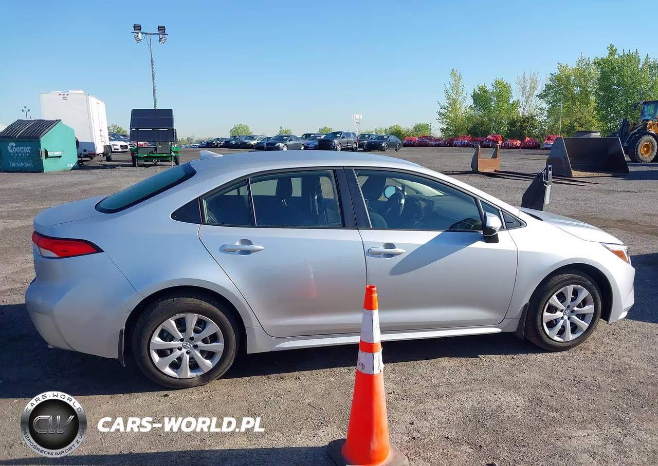 2026 Toyota Corolla Hybrid Hybrid Le VIN:JTDBCMFEXT3140392 - 13