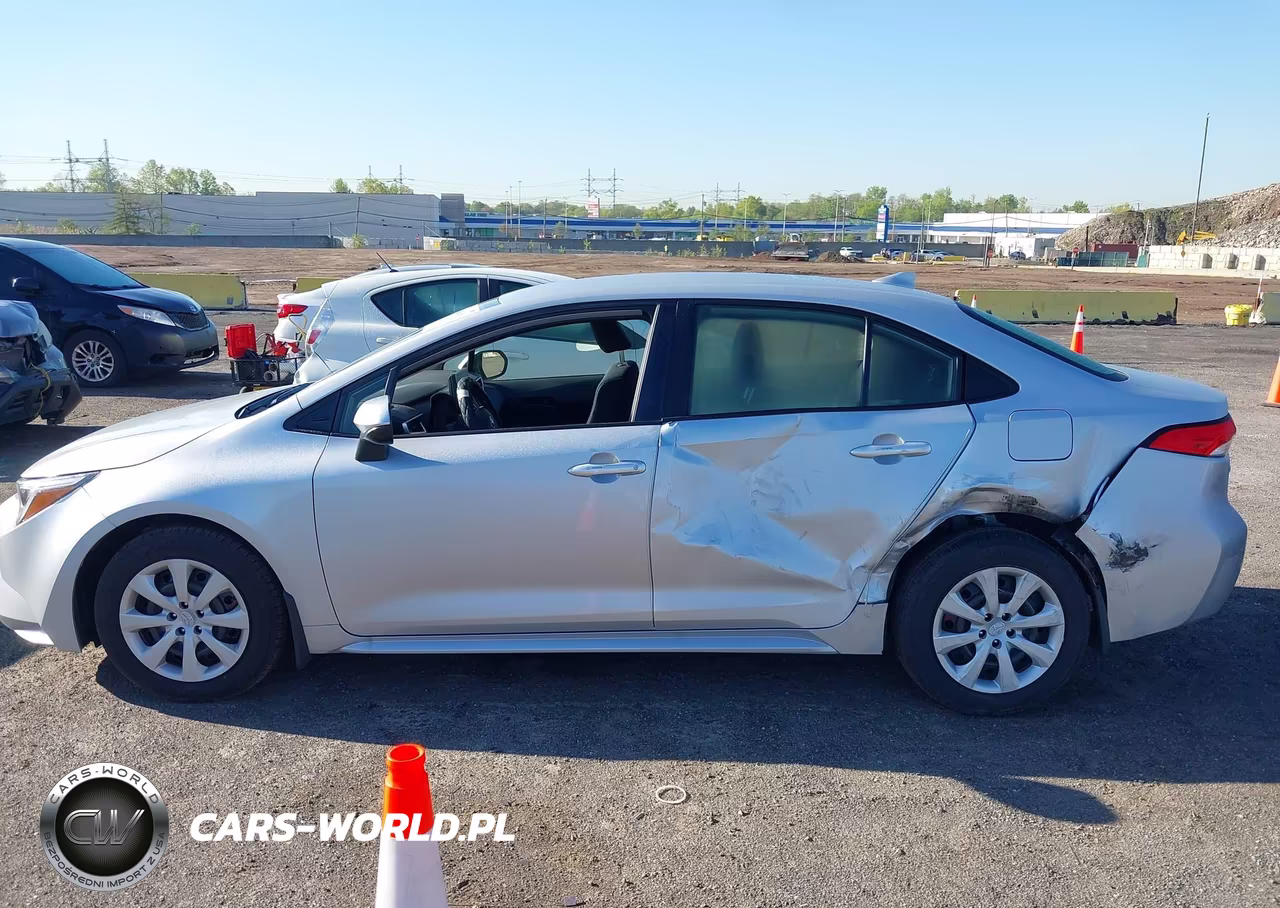 2026 Toyota Corolla Hybrid Hybrid Le VIN:JTDBCMFEXT3140392 - 14