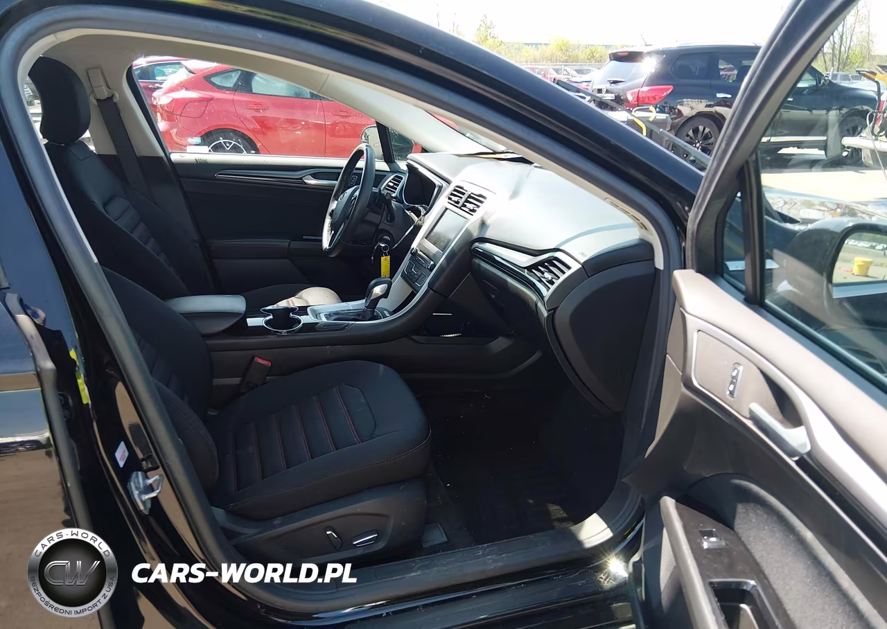 2016 Ford Fusion Se VIN:3FA6P0T9XGR339395 - 5